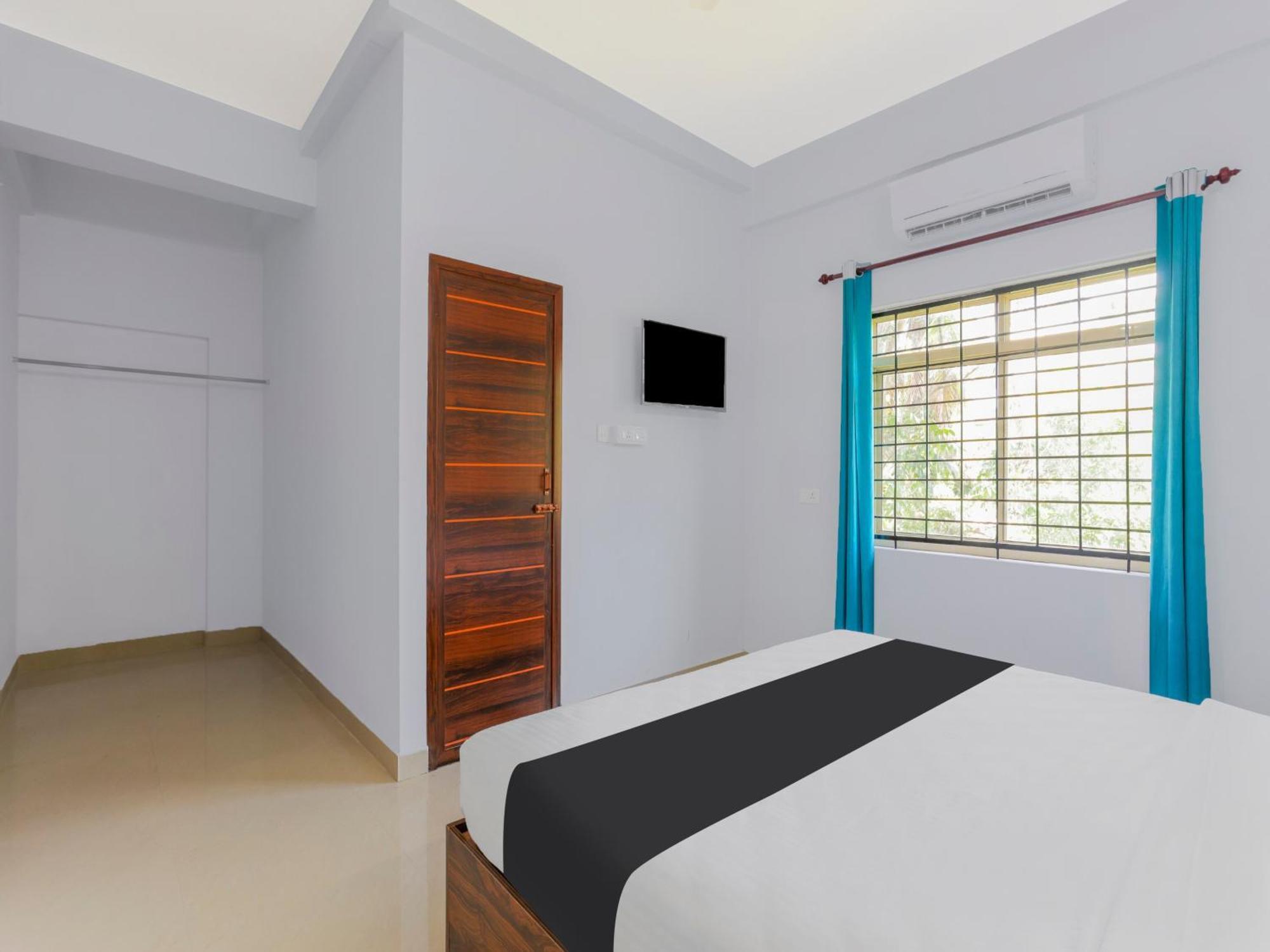 Hotel O Nila Tourist Home Thiruvananthapuram Esterno foto
